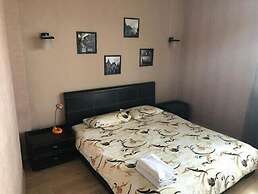 Apart Kiev Chernovola 2