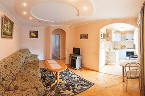 Apart Kiev Klovskiy spusk 12