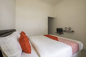 OYO 1717 Wisma Fisio Syariah