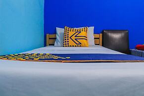 OYO Life  1708 Hotel Budi Famili 1 Syariah