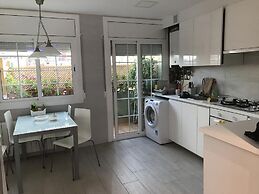 Kamelly Guest House