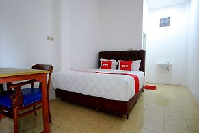 OYO 1981 Unib Kostel