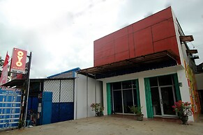 OYO 1981 Unib Kostel