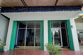 OYO 1981 Unib Kostel