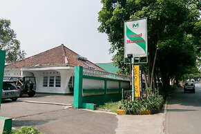 OYO 1707 Hotel Mustika Widyasari