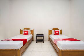 OYO 1989 Hotel Pelangi Harapan