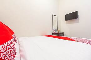 OYO 1718 Homestay Wak Gobenk