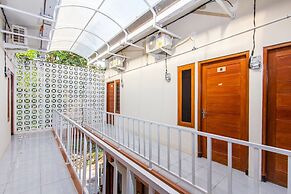 OYO 1718 Homestay Wak Gobenk