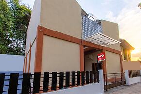 OYO 1718 Homestay Wak Gobenk