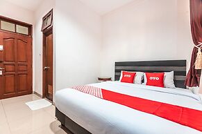 OYO 1990 Kost Kuningan Executive Boading House Setiabudi