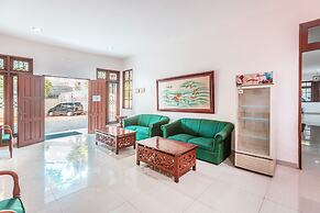 OYO 1990 Kost Kuningan Executive Boading House Setiabudi