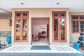 OYO 1990 Kost Kuningan Executive Boading House Setiabudi