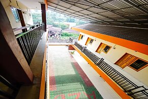 OYO 1720 A2b Residence