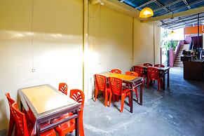 OYO 1720 A2b Residence