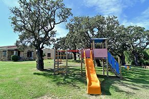 Li Suari Club Village