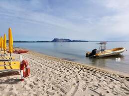 Li Suari Club Village