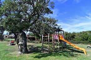 Li Suari Club Village