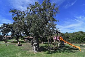 Li Suari Club Village