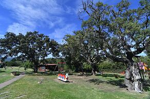 Li Suari Club Village