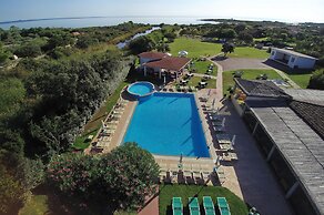 Li Suari Club Village