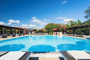 Li Suari Club Village