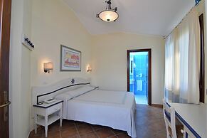 Li Suari Club Village