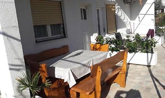 Apartments Sikirica 1