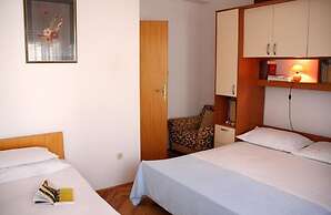 Apartments Sikirica 1