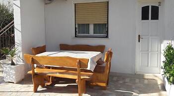 Apartments Sikirica 1