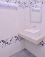 Super OYO Capital O 2018 Ring Road Guest House Syariah