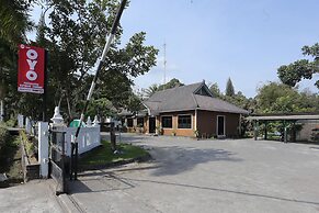 Super OYO 1959 Penginapan Kepurun Pawana Indonesia