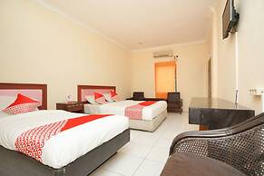 OYO 2003 Female Guest House