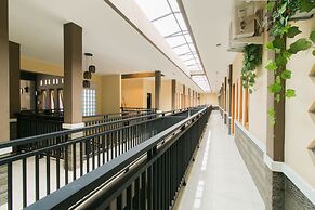 OYO 1982 Golf Papa Costel