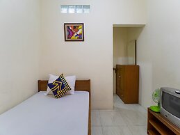 OYO 1982 Golf Papa Costel