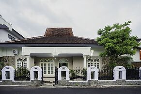 OYO 2004 Penginapan Bidara Syariah