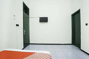 OYO 2004 Penginapan Bidara Syariah