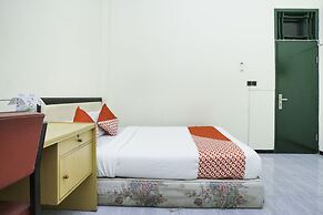 OYO 2004 Penginapan Bidara Syariah