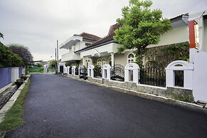 OYO 2004 Penginapan Bidara Syariah