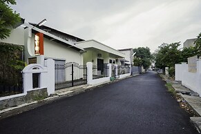 OYO 2004 Penginapan Bidara Syariah