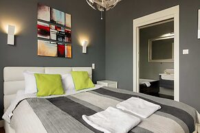 Hlonda Deluxe Apartment with Terrace