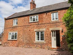 Well House Farm Flat 1