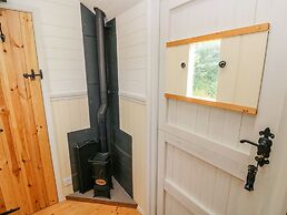 Shepherds Hut - The Crook