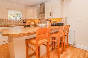 2 Riverside Cottages