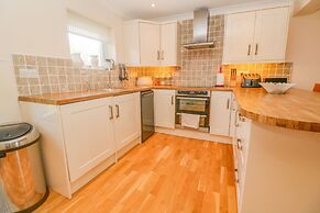 2 Riverside Cottages