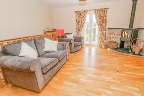 2 Riverside Cottages