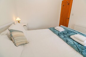 2 Riverside Cottages