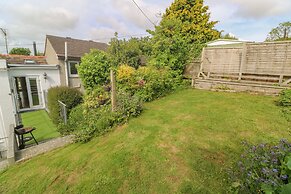 2 Riverside Cottages