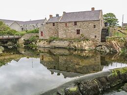 1 The Moorings