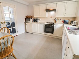 1 The Moorings