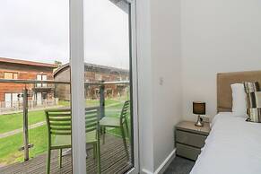 Sea Breeze 17 Gannel